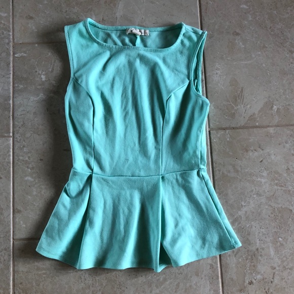Forever 21 Tops - Forever21 Shirt